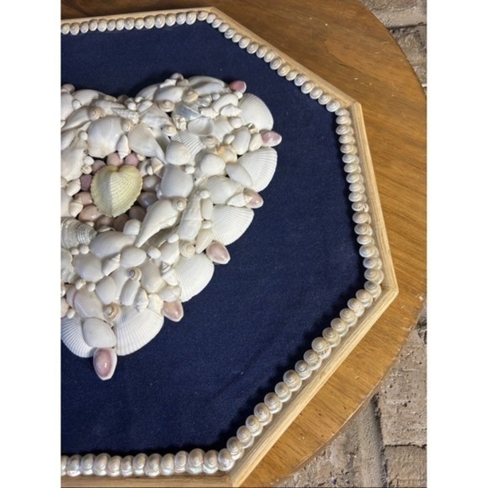 Vintage Handcrafted 3D Sea Shell Heart Wall Art Decor Navy Backing MCM 12" GIFT - Picture 10 of 13